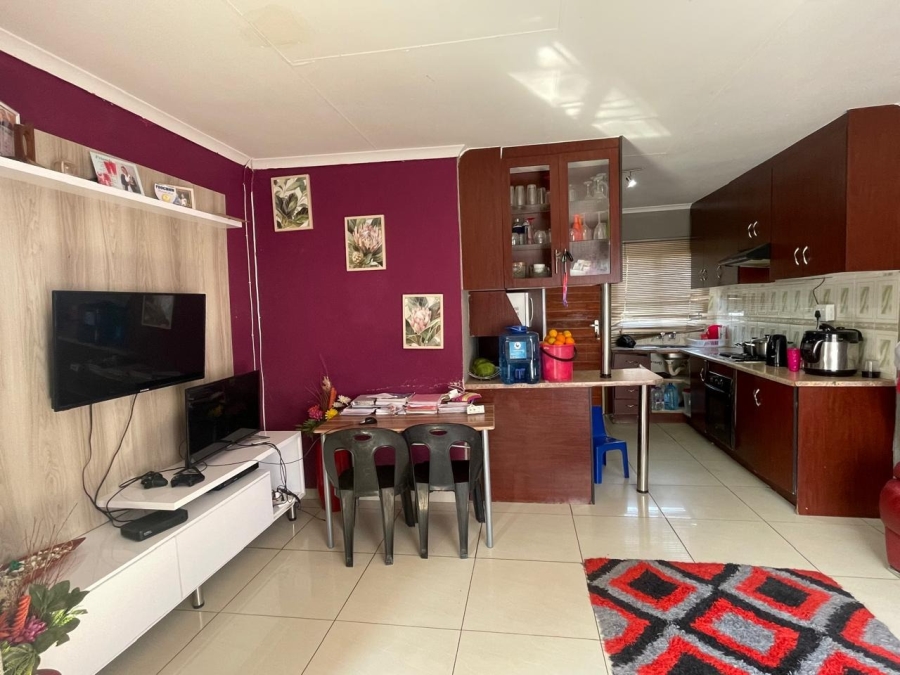 3 Bedroom Property for Sale in Tlhabane West North West